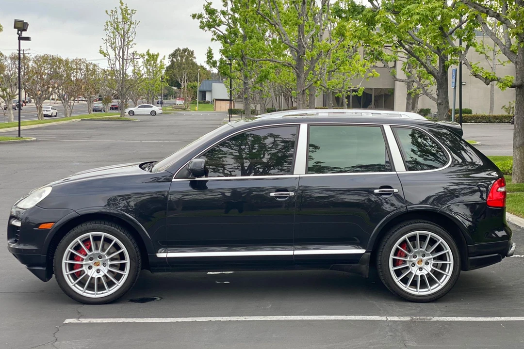 2009 Porsche 955/957 Cayenne Turbo - Image 3 of 28