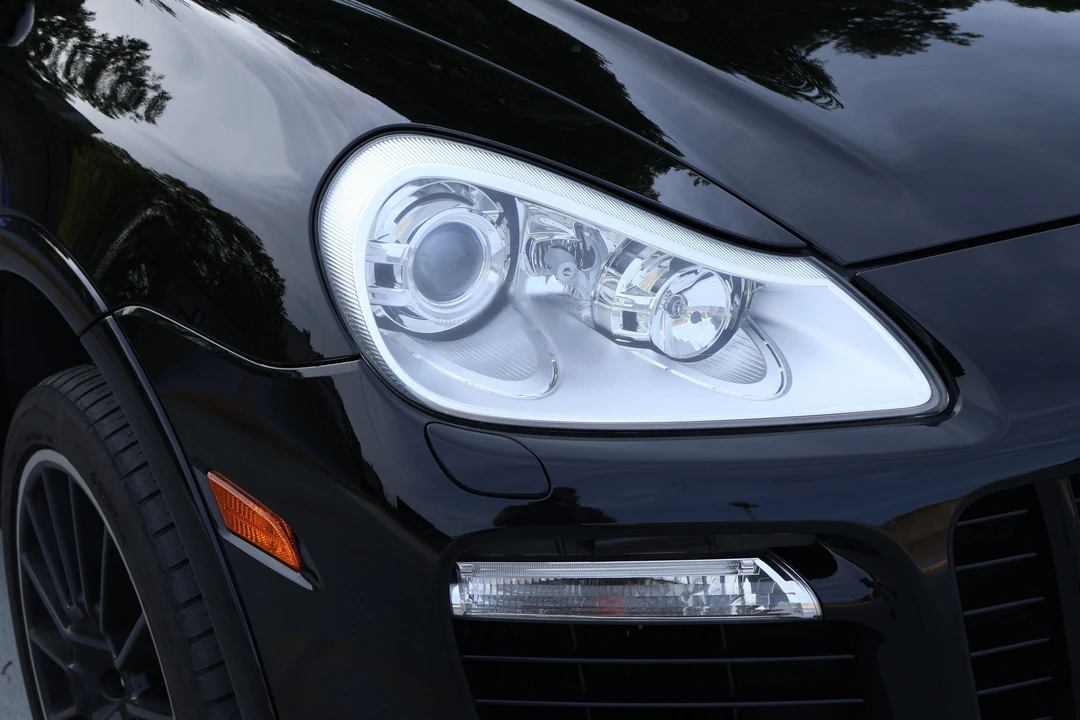 2009 Porsche 955/957 Cayenne Turbo - Image 11 of 31