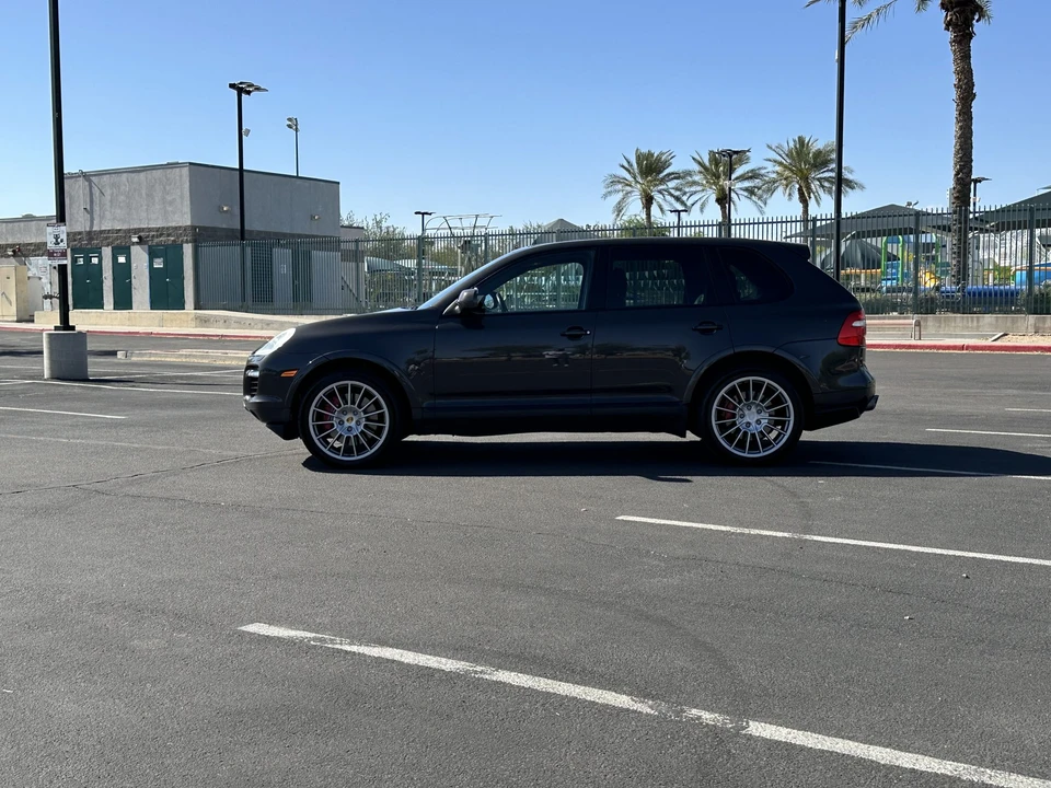 2009 Porsche 955/957 Cayenne Turbo - Image 5 of 31