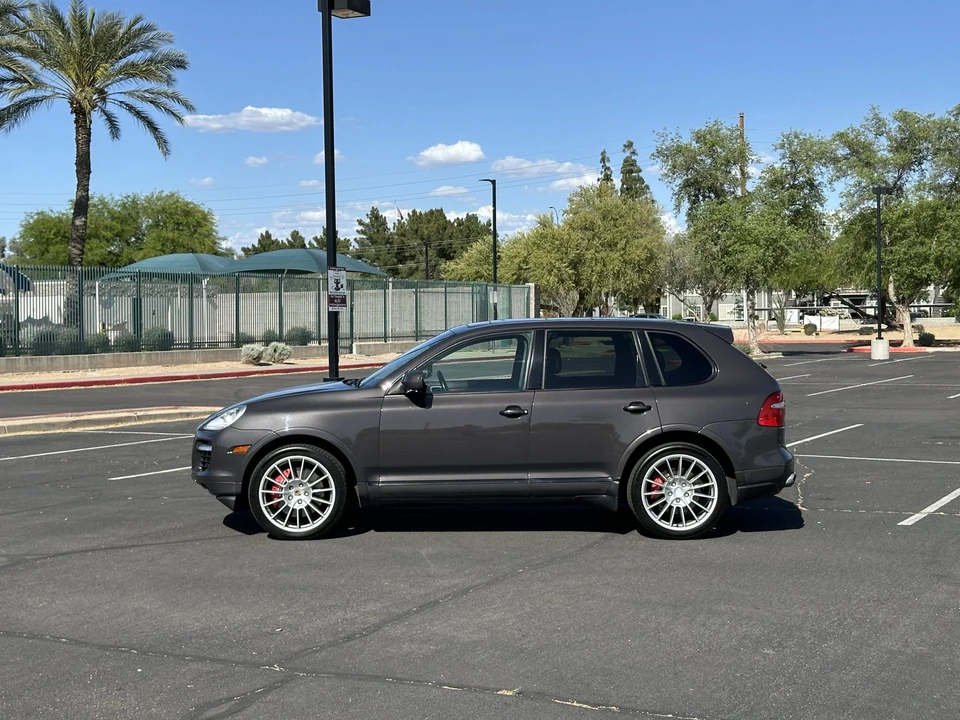 2009 Porsche 955/957 Cayenne Turbo - Image 4 of 31