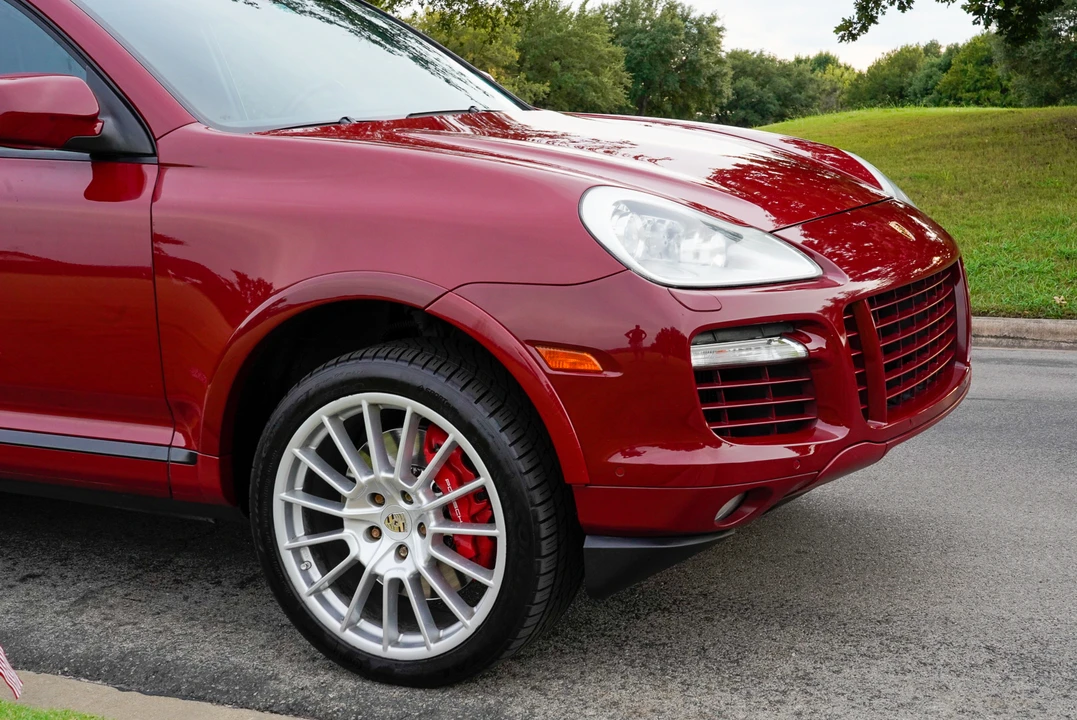 2009 Porsche 955/957 Cayenne Turbo - Image 30 of 31