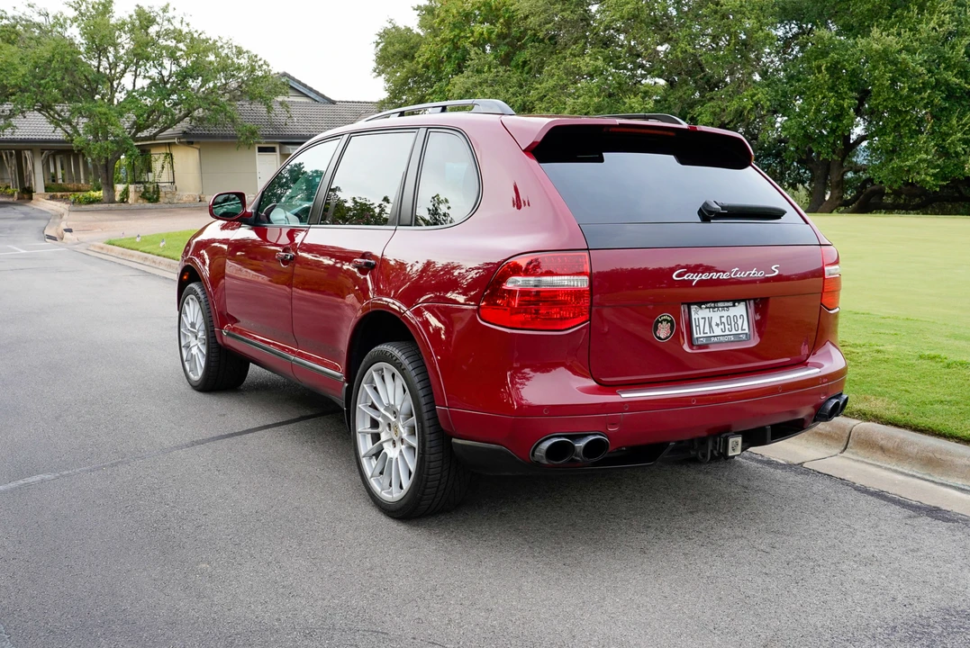 2009 Porsche 955/957 Cayenne Turbo - Image 10 of 31