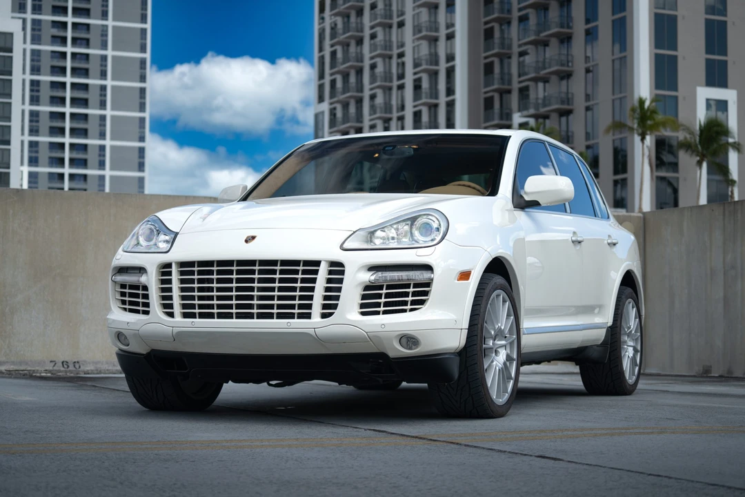 2009 Porsche 955/957 Cayenne Turbo - Image 4 of 31