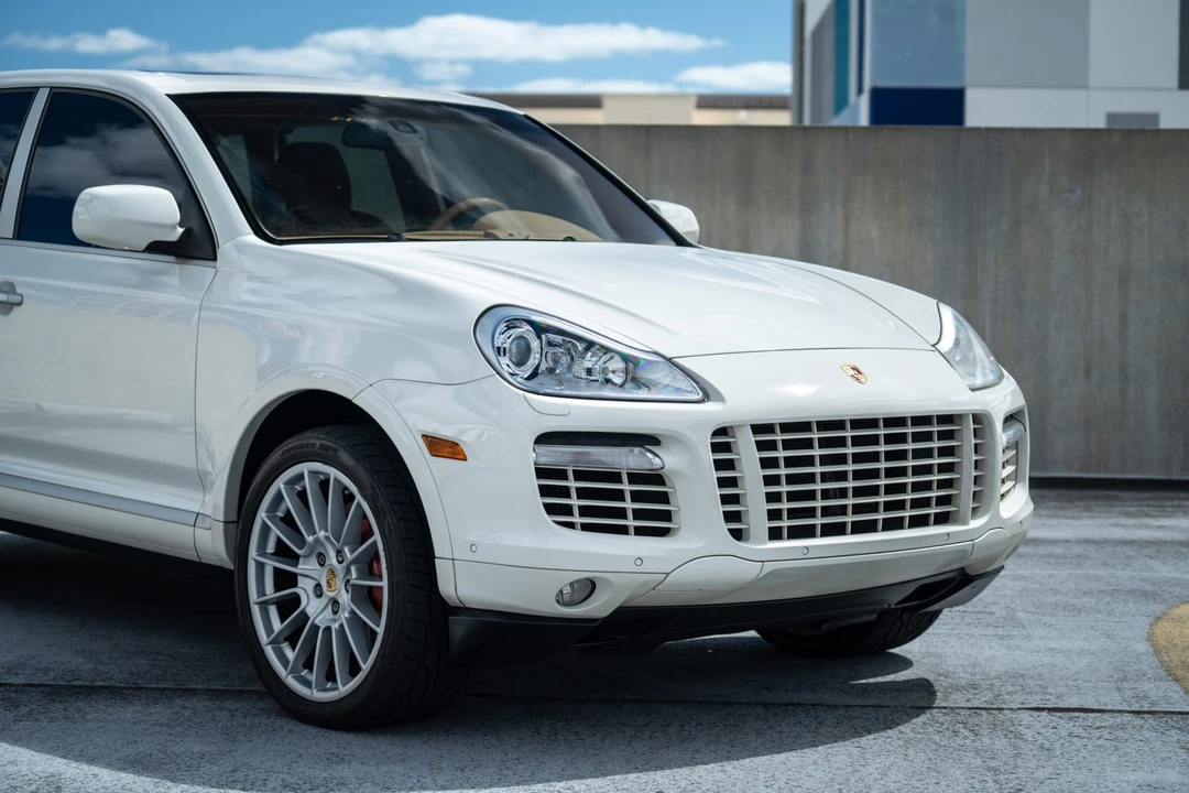 2009 Porsche 955/957 Cayenne Turbo - Image 23 of 31