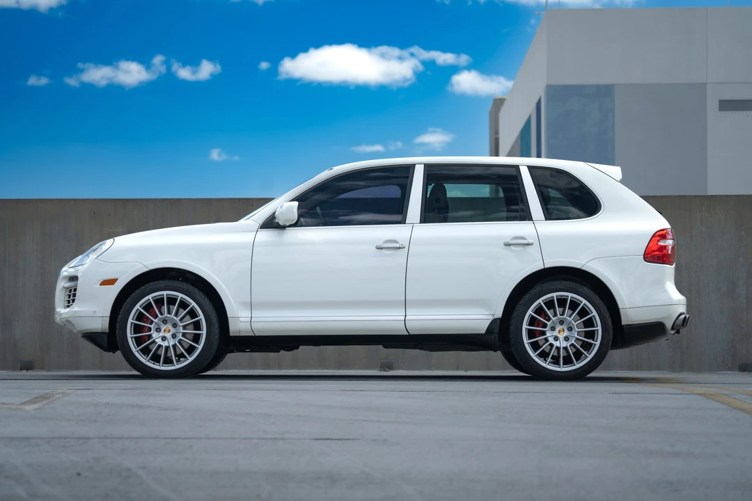 2009 Porsche 955/957 Cayenne Turbo - Image 19 of 31