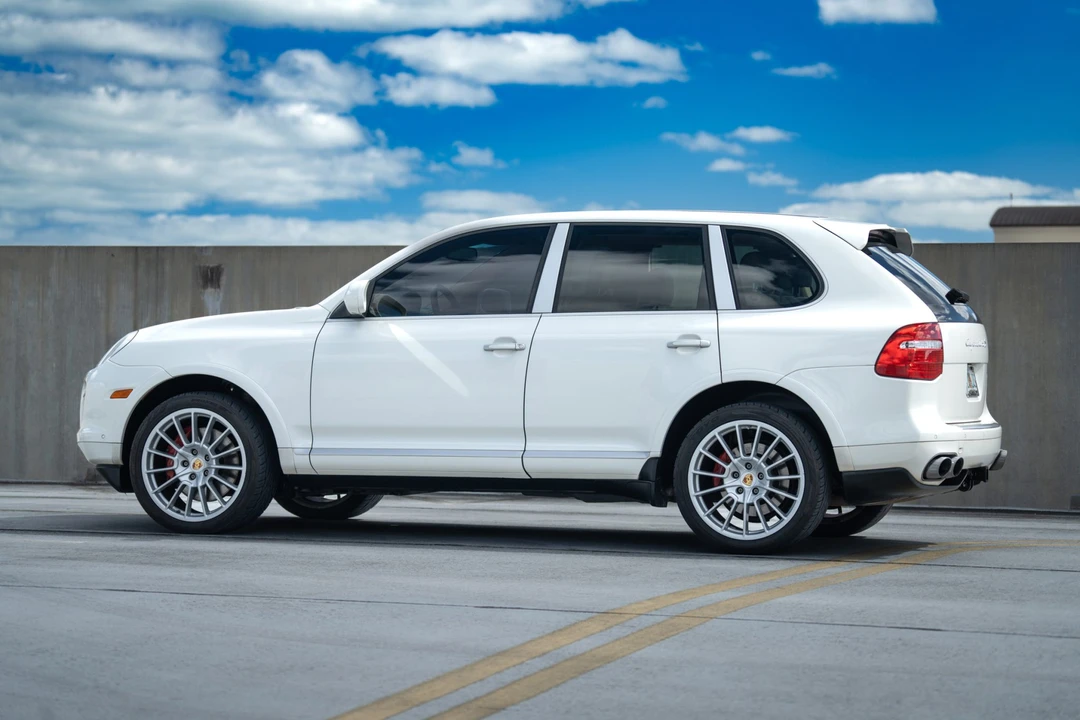 2009 Porsche 955/957 Cayenne Turbo - Image 17 of 31