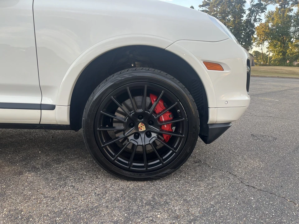 2009 Porsche 955/957 Cayenne Turbo - Image 30 of 31