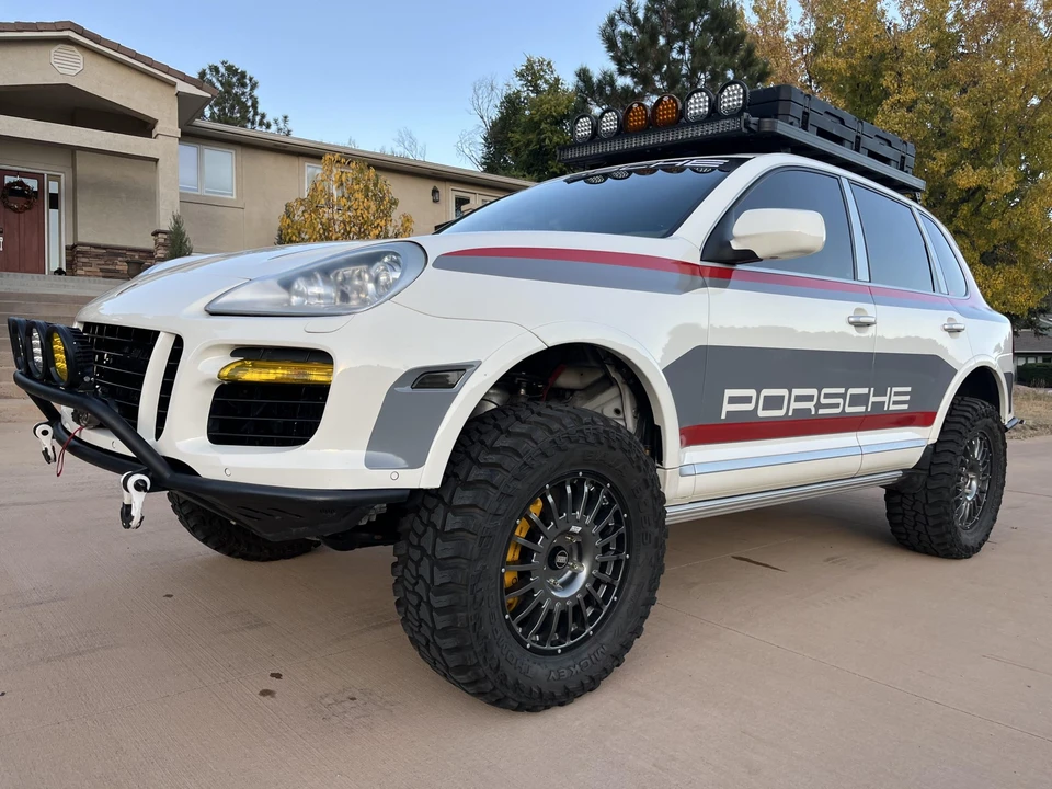 2009 Porsche 955/957 Cayenne Turbo - Image 17 of 31