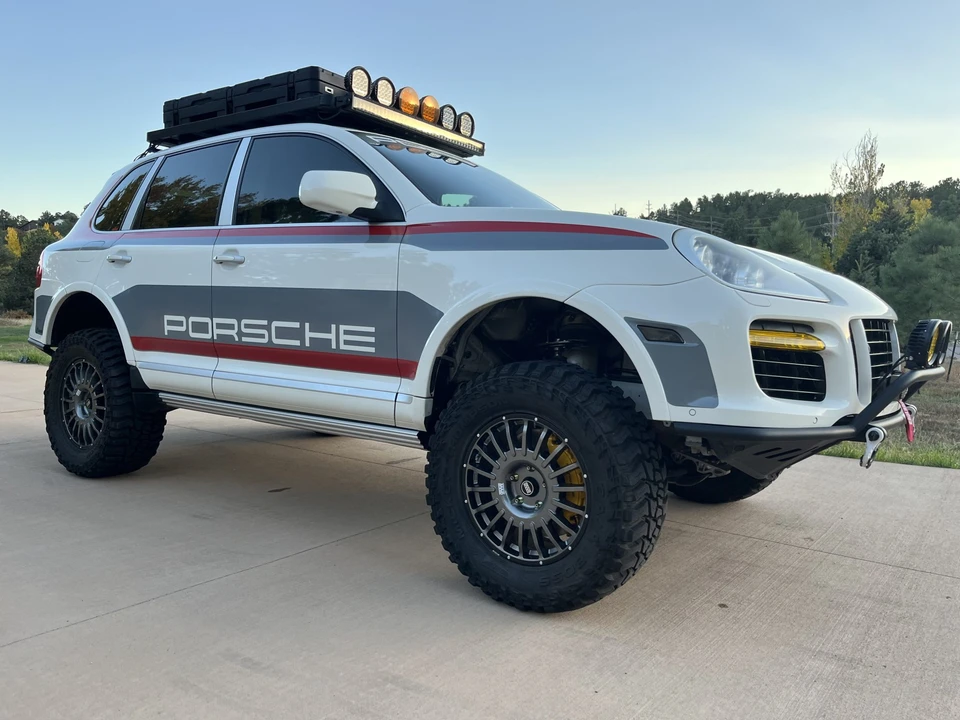 2009 Porsche 955/957 Cayenne Turbo - Image 25 of 31