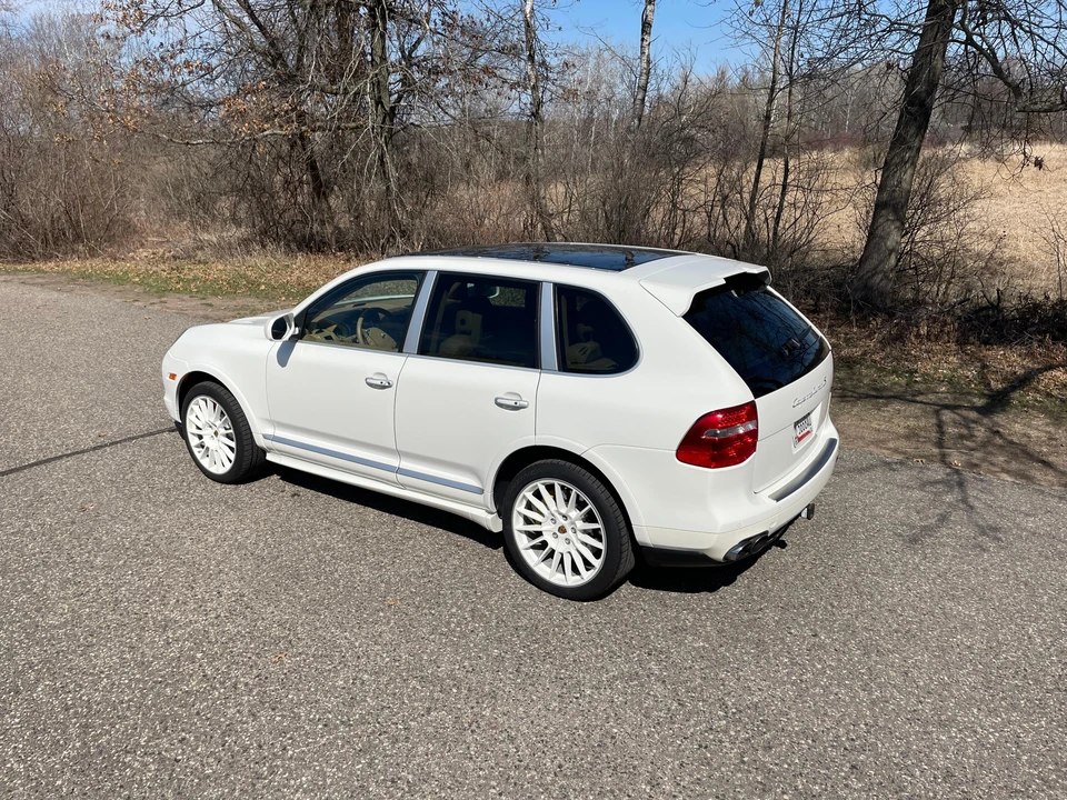 2009 Porsche 955/957 Cayenne Turbo - Image 18 of 31