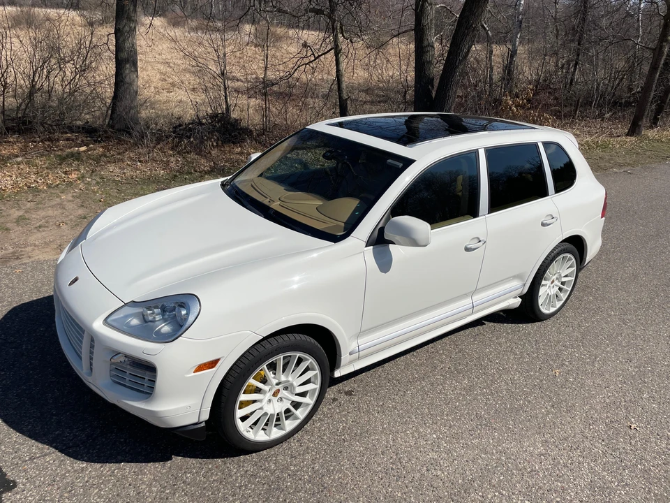 2009 Porsche 955/957 Cayenne Turbo - Image 11 of 31