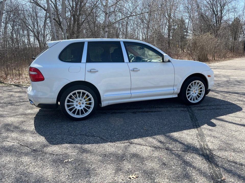 2009 Porsche 955/957 Cayenne Turbo - Image 31 of 31