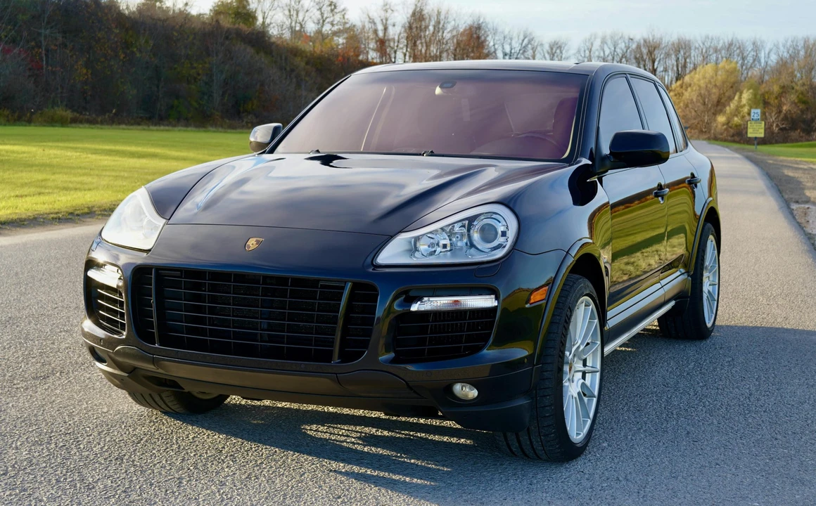 2009 Porsche 955/957 Cayenne Turbo - Image 2 of 31
