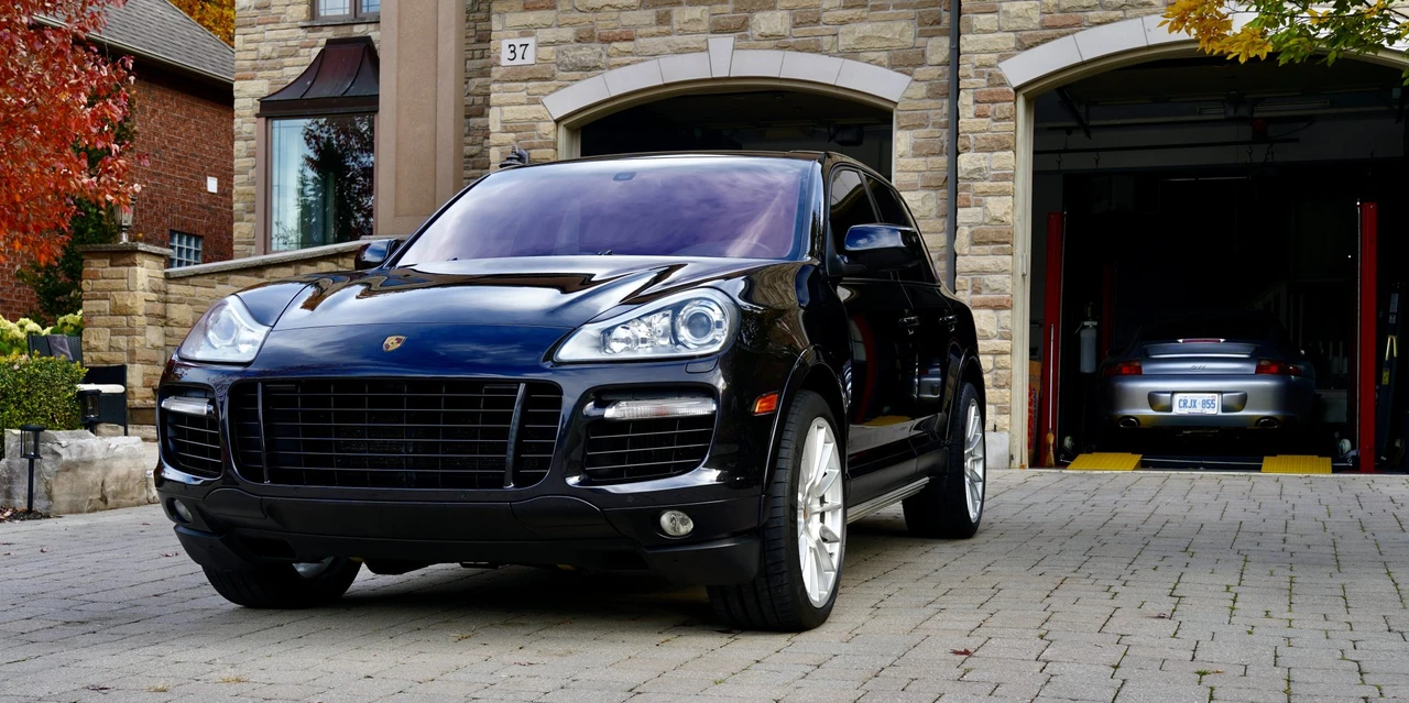 2009 Porsche 955/957 Cayenne Turbo - Image 3 of 31