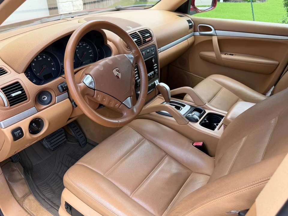 2009 Porsche 955/957 Cayenne - Image 8 of 12