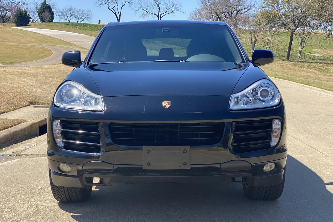 2009 Porsche 955/957 Cayenne - Image 2 of 31