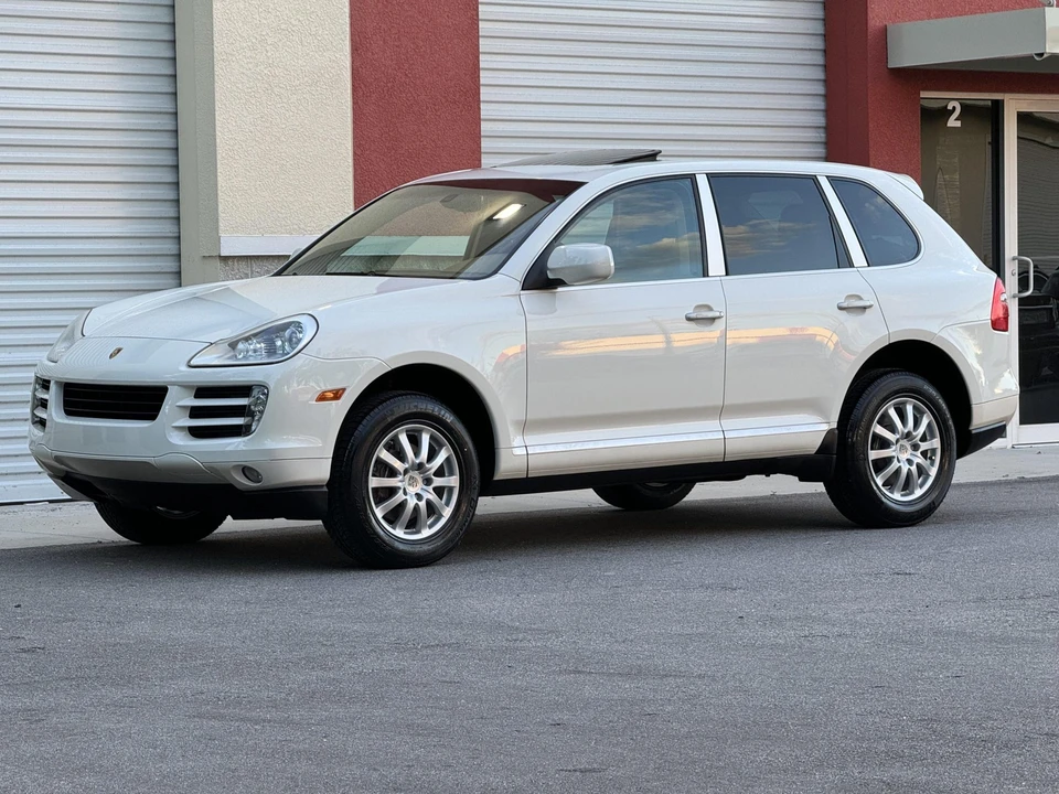 2009 Porsche 955/957 Cayenne - Image 6 of 31