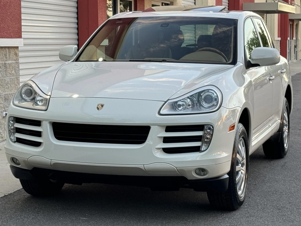 2009 Porsche 955/957 Cayenne - Image 12 of 31