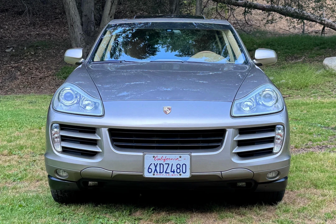 2009 Porsche 955/957 Cayenne - Image 2 of 31