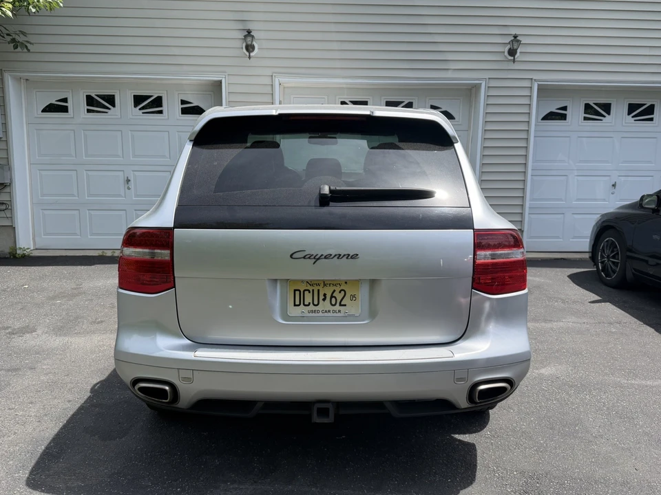 2009 Porsche 955/957 Cayenne - Image 17 of 31