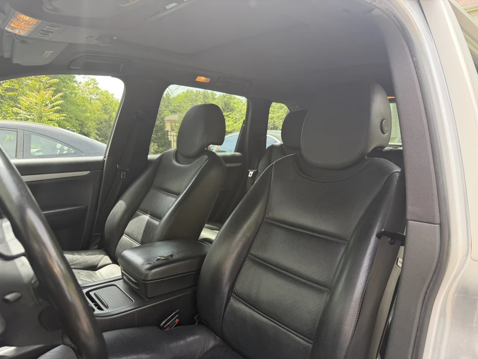 2009 Porsche 955/957 Cayenne - Image 28 of 31