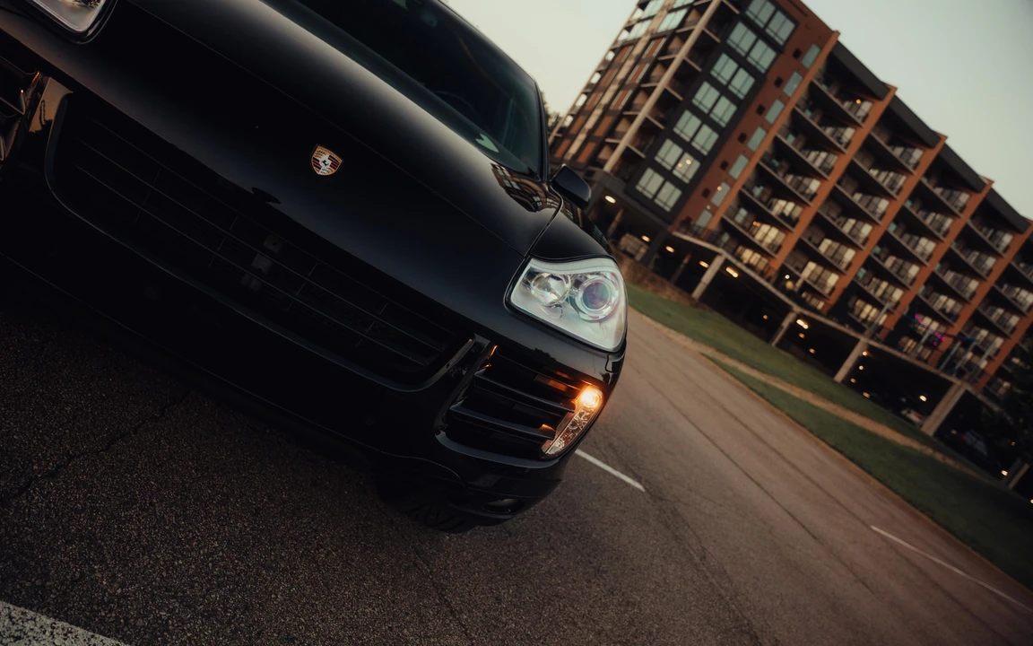 2009 Porsche 955/957 Cayenne - Image 16 of 31