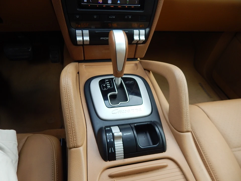 2009 Porsche 955/957 Cayenne - Image 25 of 27