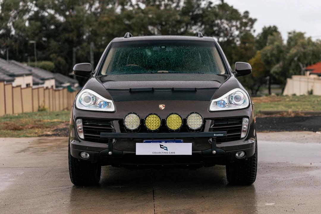 2009 Porsche 955/957 Cayenne - Image 2 of 31