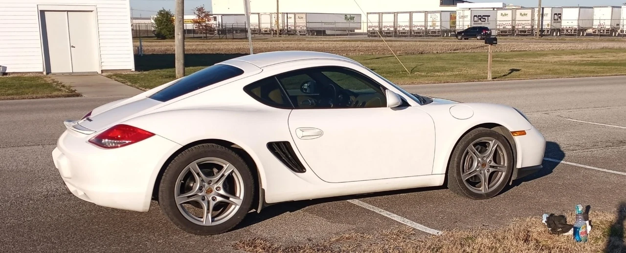 2009 Porsche 987 Cayman - Image 8 of 31