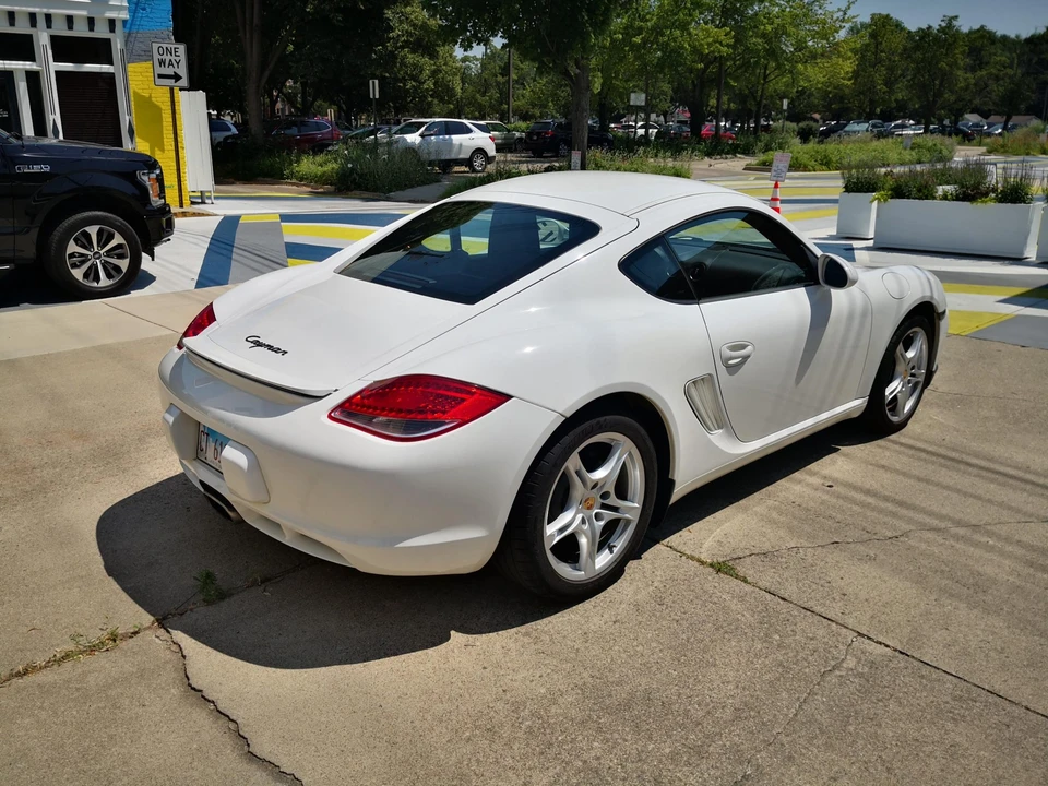 2009 Porsche 987 Cayman - Image 10 of 31