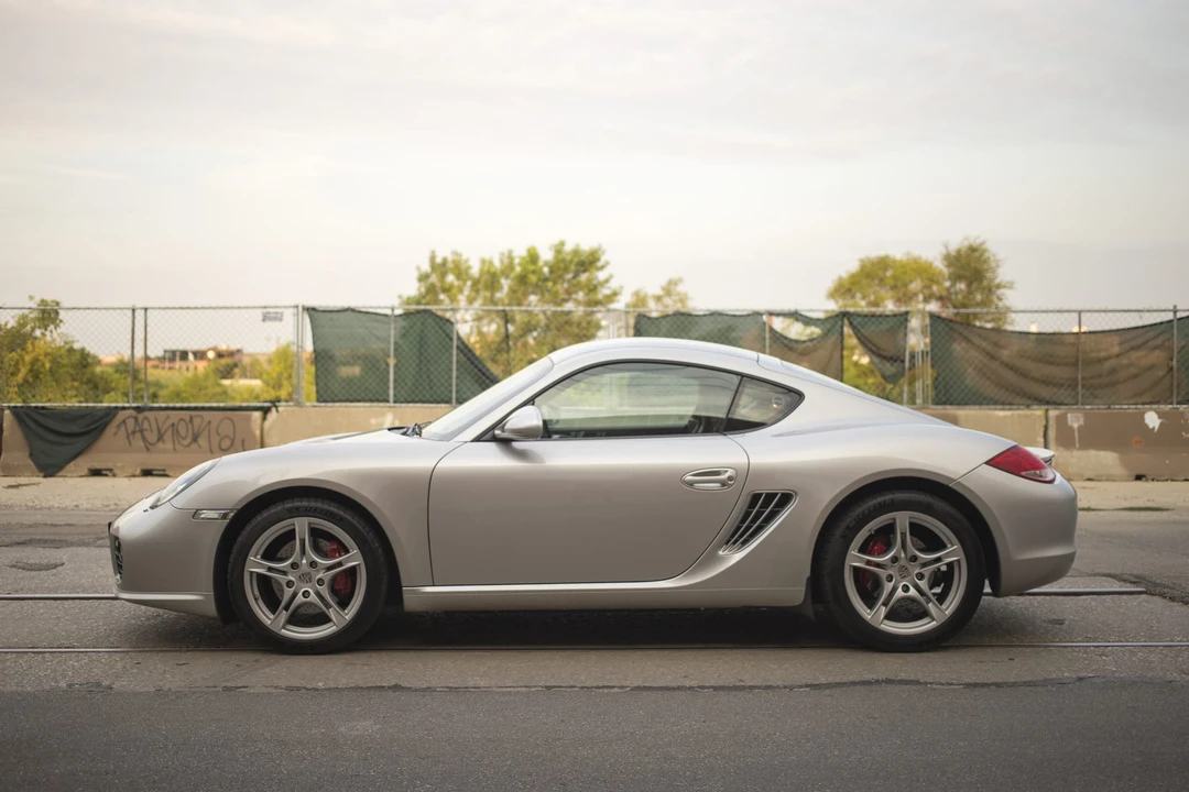 2009 Porsche 987 Cayman S - Image 16 of 31