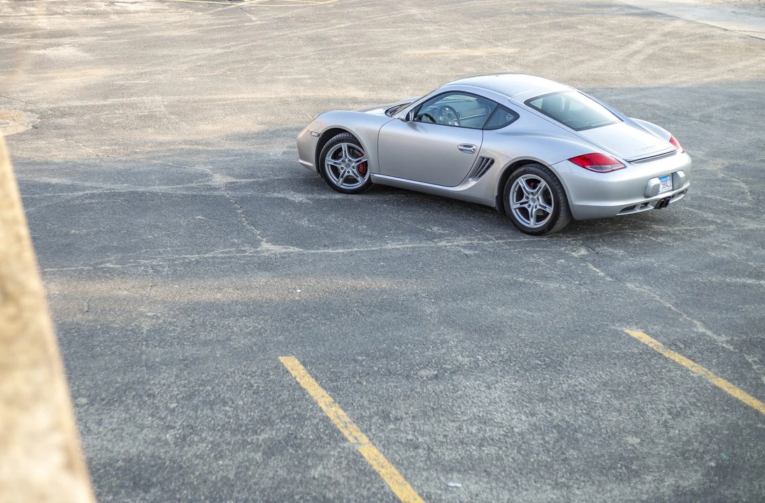 2009 Porsche 987 Cayman S - Image 20 of 31