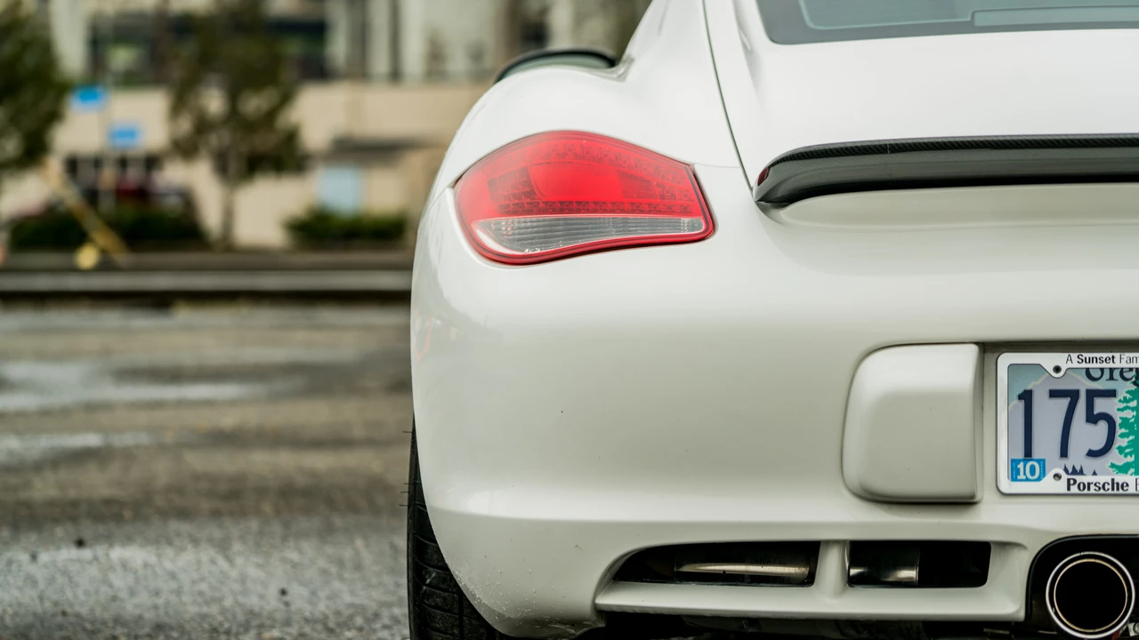 2009 Porsche 987 Cayman S - Image 29 of 31