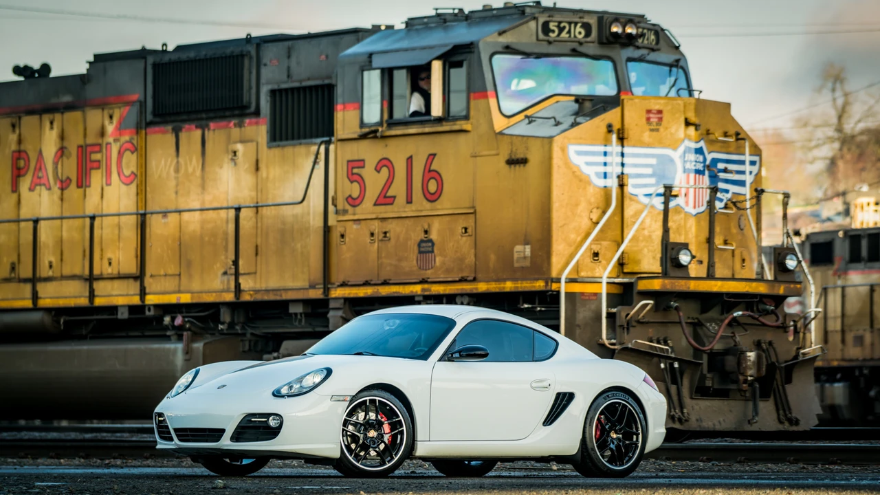 2009 Porsche 987 Cayman S - Image 3 of 31