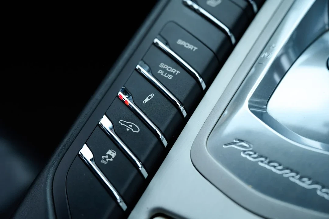 2009 Porsche 970 Panamera Turbo - Image 13 of 30
