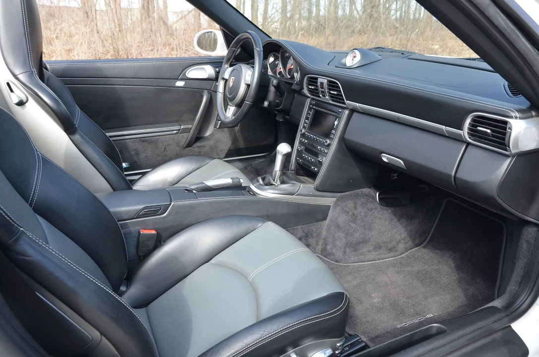 2009 Porsche 997 Turbo - Image 6 of 8
