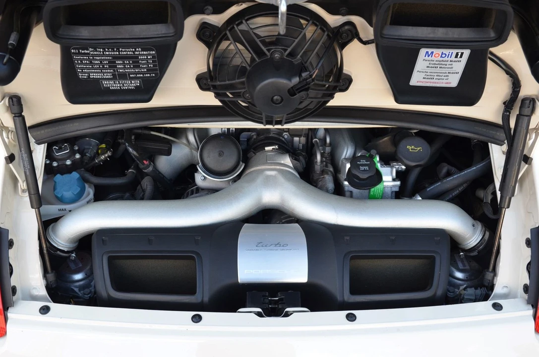 2009 Porsche 997 Turbo - Image 9 of 14