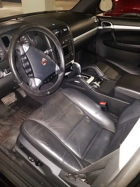 2009 Porsche 955/957 Cayenne - Image 9 of 10