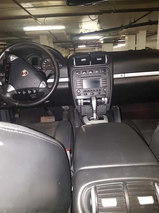 2009 Porsche 955/957 Cayenne - Image 6 of 10