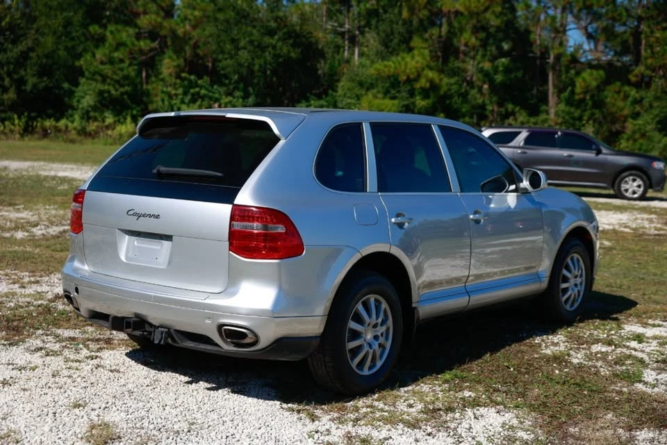 2009 Porsche 955/957 Cayenne - Image 9 of 17