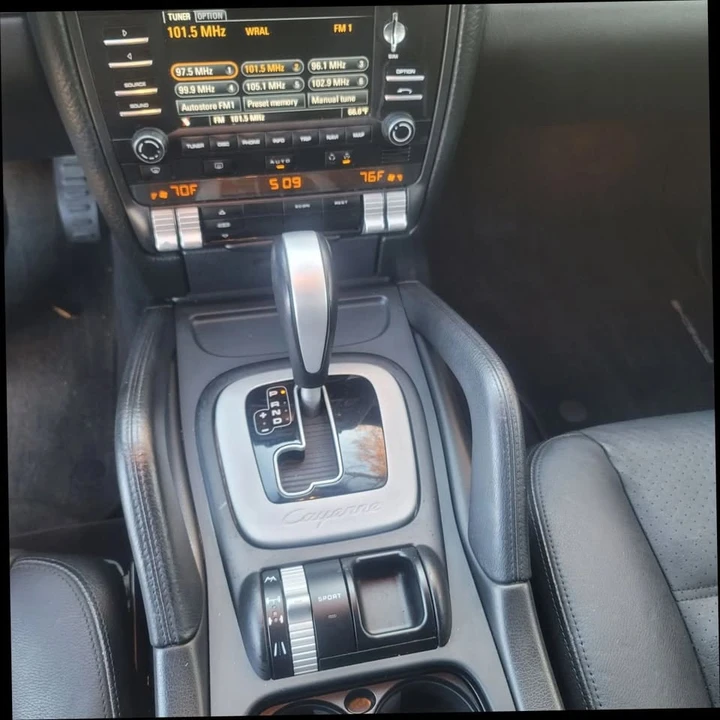 2009 Porsche 955/957 Cayenne - Image 12 of 19