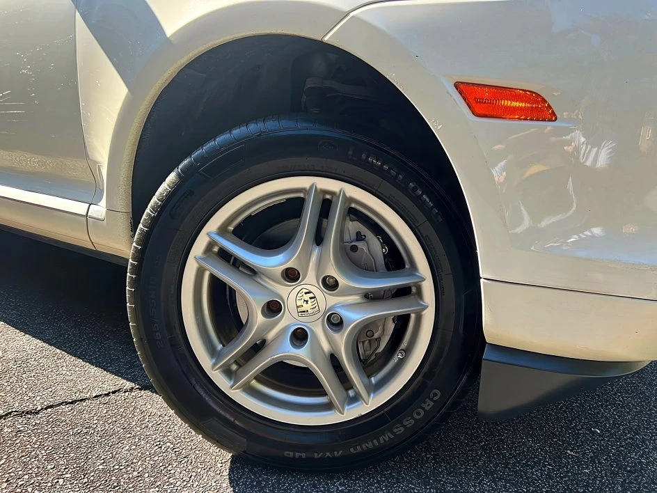 2009 Porsche 955/957 Cayenne - Image 3 of 17