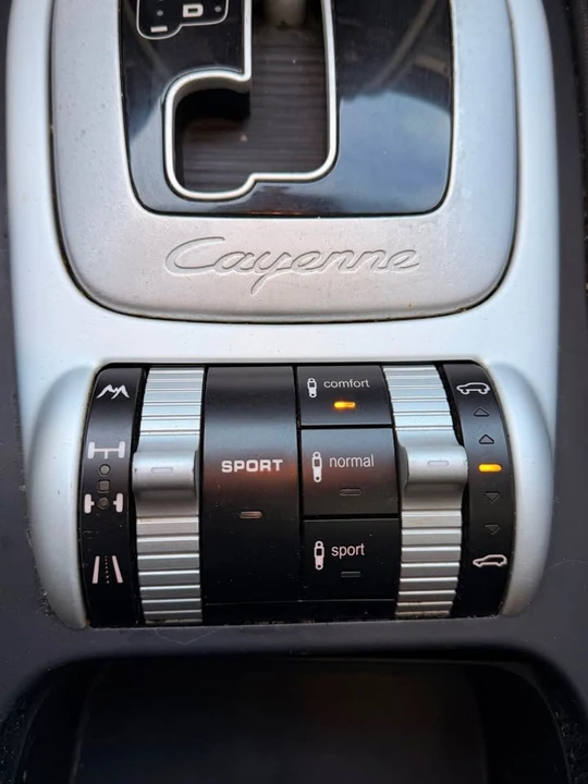 2009 Porsche 955/957 Cayenne GTS - Image 20 of 20