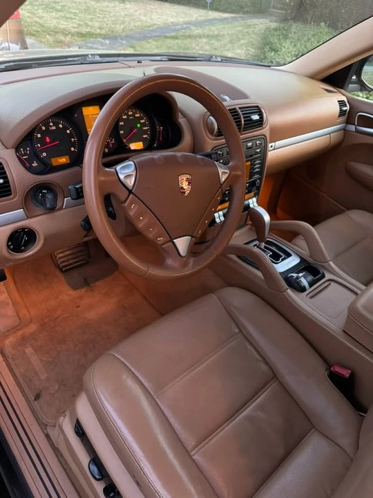 2009 Porsche 955/957 Cayenne - Image 2 of 13