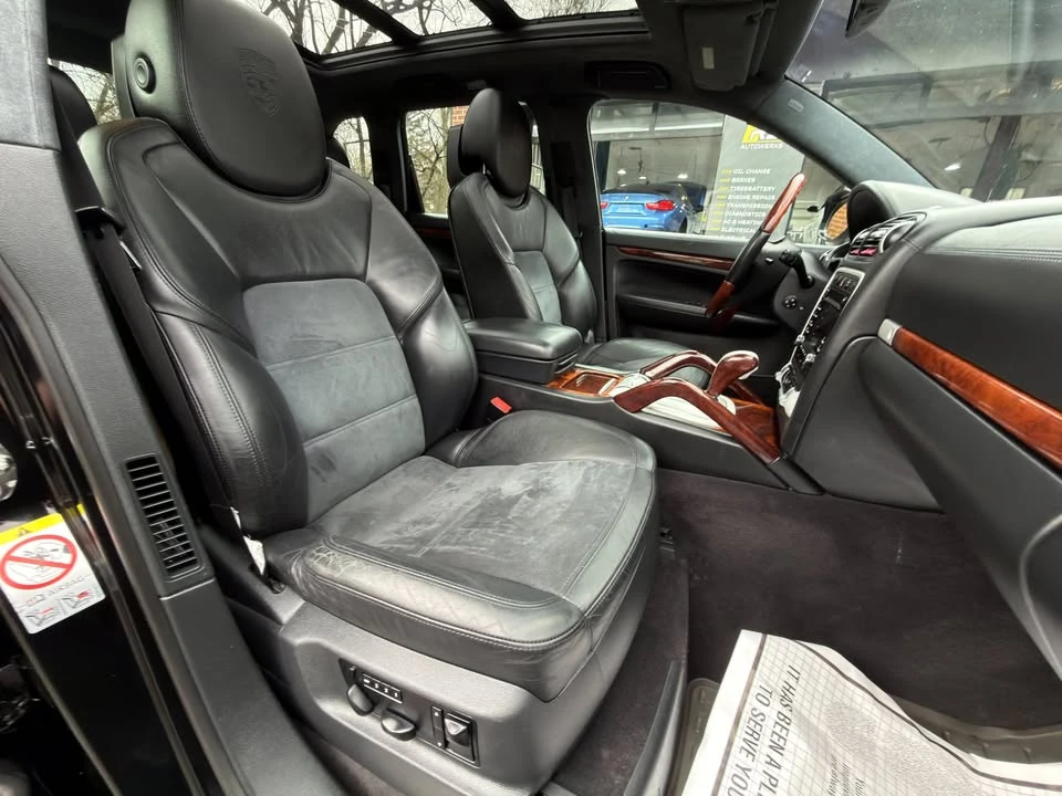 2009 Porsche 955/957 Cayenne - Image 13 of 18