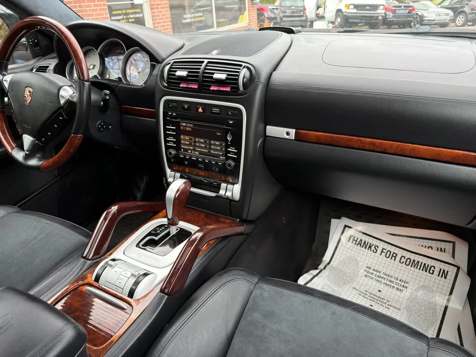 2009 Porsche 955/957 Cayenne - Image 12 of 18