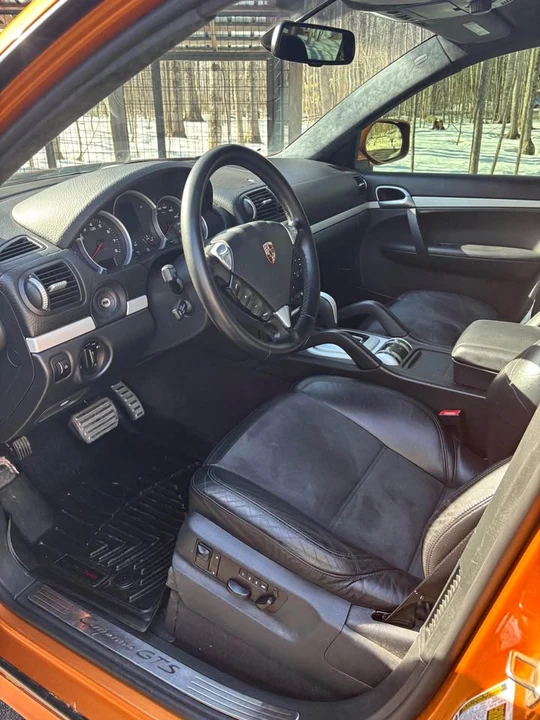 2009 Porsche 955/957 Cayenne GTS - Image 13 of 17