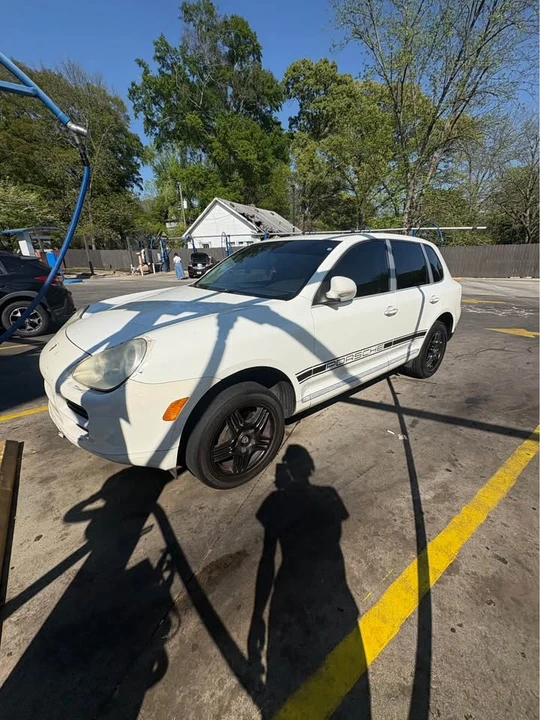 2009 Porsche 955/957 Cayenne - Image 2 of 7