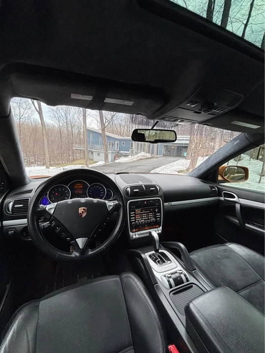 2009 Porsche 955/957 Cayenne GTS - Image 9 of 17
