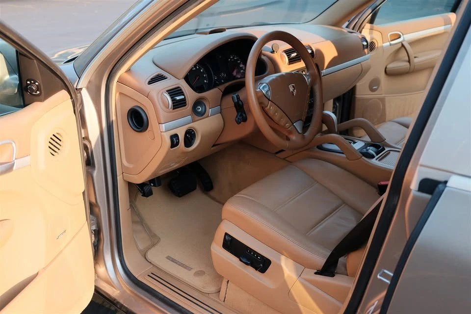 2009 Porsche 955/957 Cayenne - Image 4 of 18